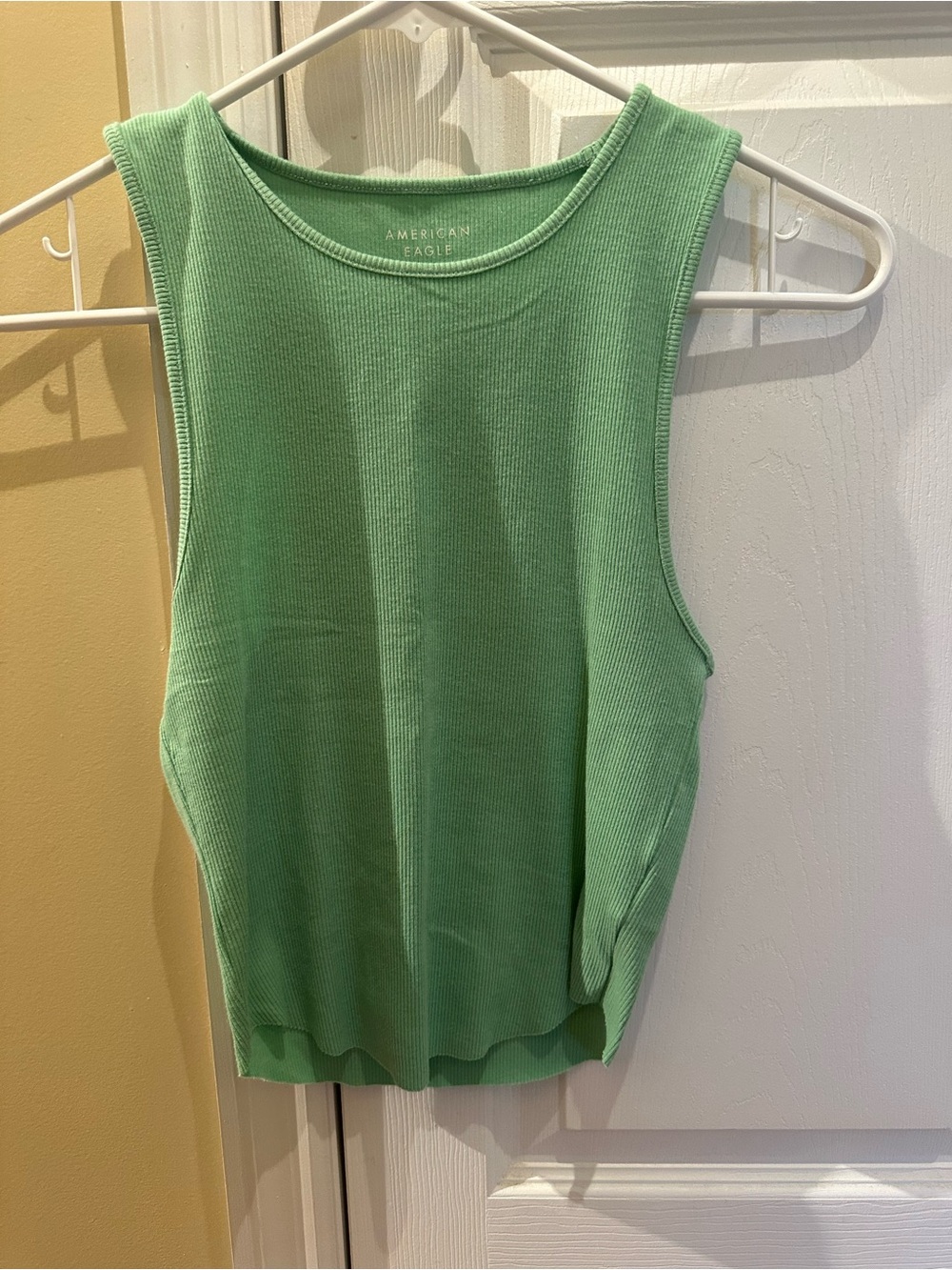 Ribbed Cropped Tanktop